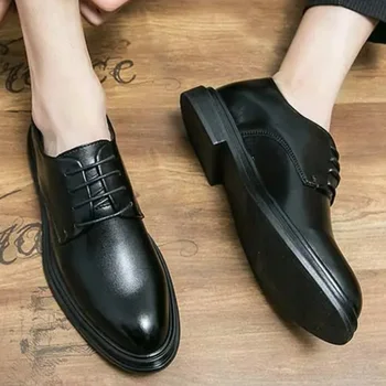 Мъжки черен бизнес официалната облекло, кожени обувки, мъжка които нарастване на стелка, ежедневни лятна дишащи обувки в британски стил от естествена кожа Lea